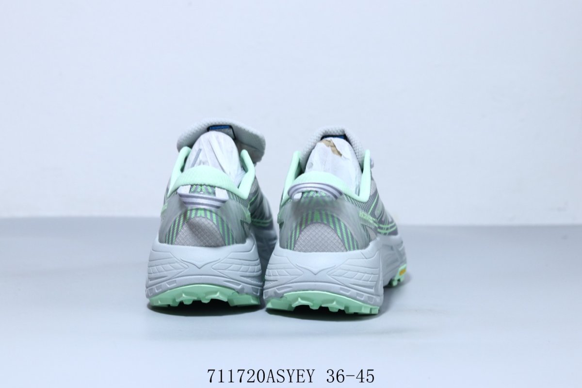 Hoka One Clifton 8 view