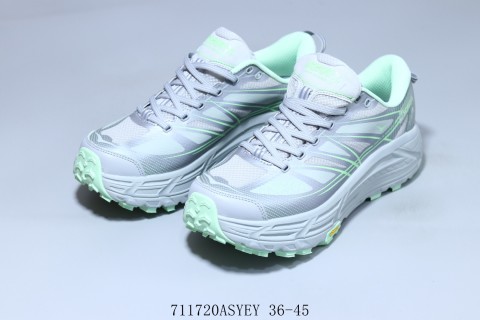 Hoka One Clifton 8 view 5