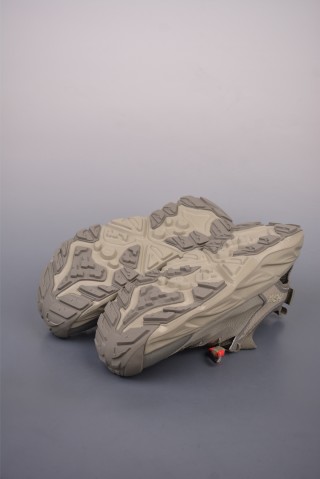 Hoka One Hopara 2 view 3