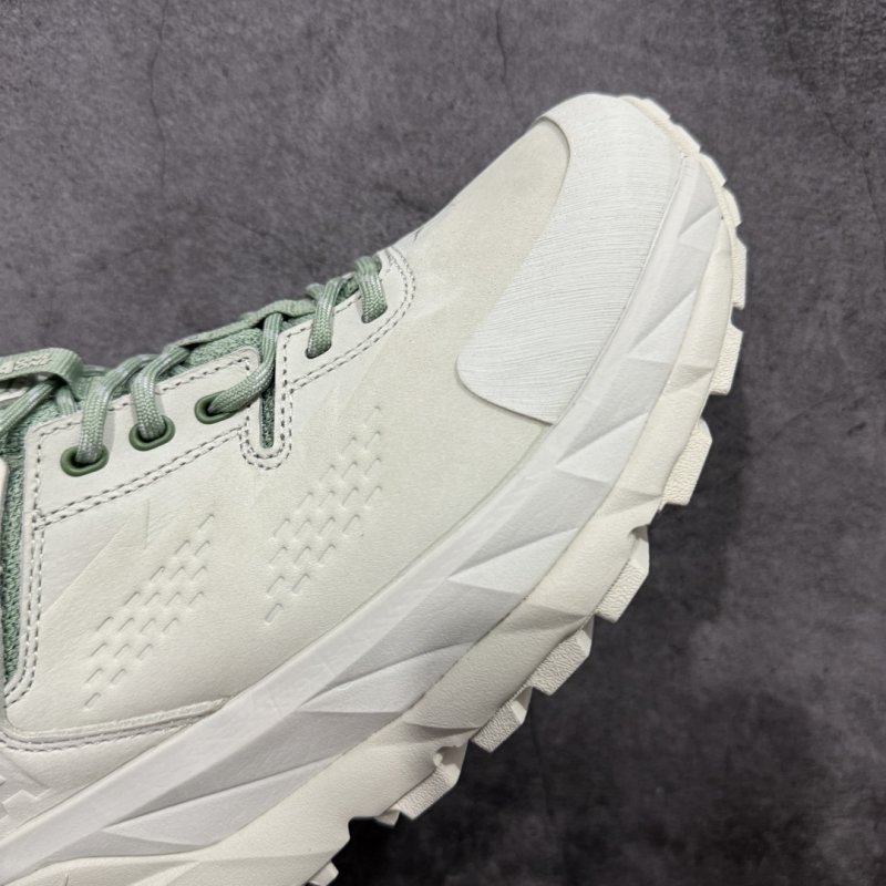 Hoka One Kaha Low GTX view
