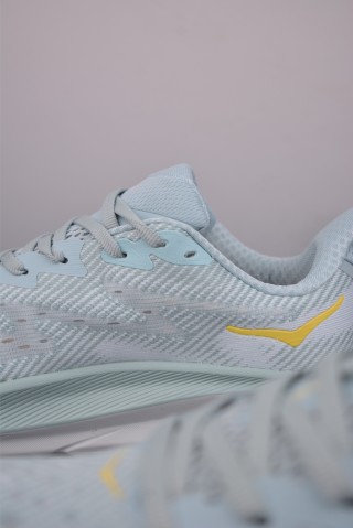 Hoka One M Clifton 9 view 8