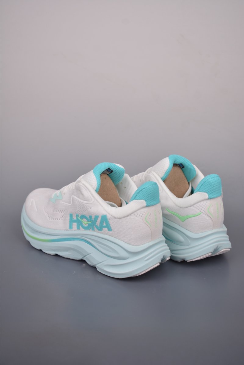 Hoka One M Clifton 10 view