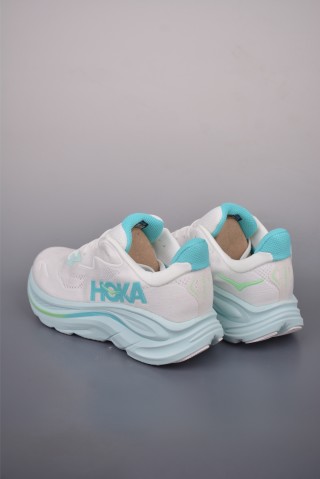 Hoka One M Clifton 10 view 2
