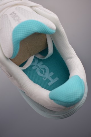 Hoka One M Clifton 10 view 9