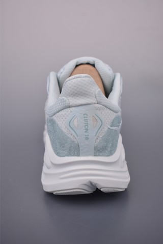 Hoka One M Clifton 9 view 4