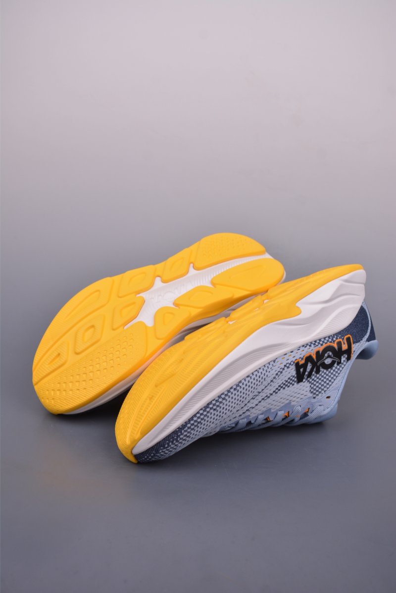 Hoka One M Rincon 4 view