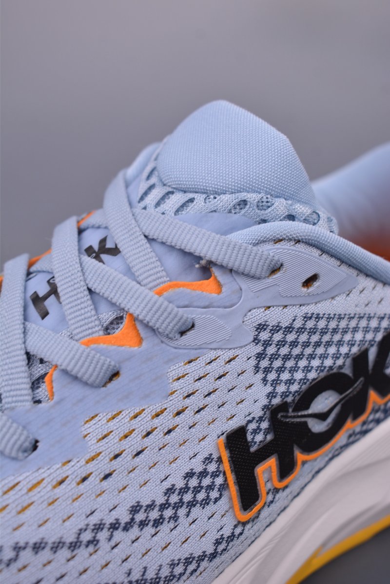 Hoka One M Rincon 4 view