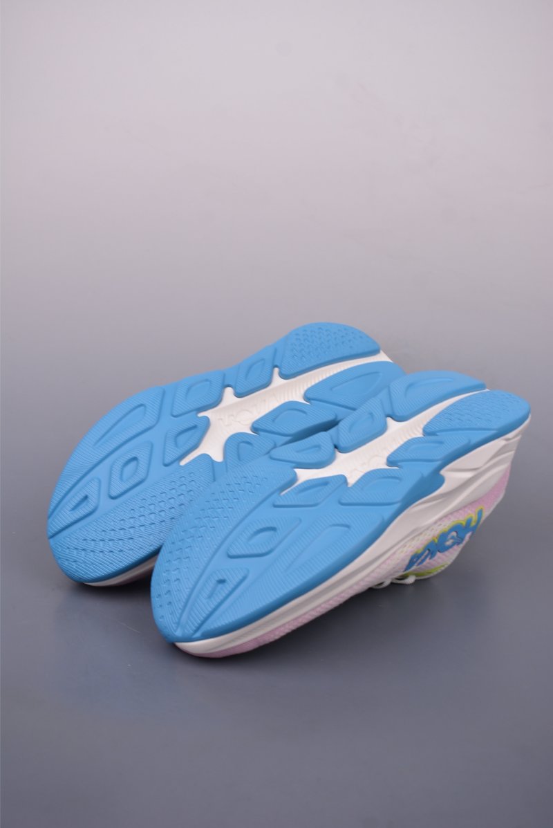 Hoka One M Rincon 4 view