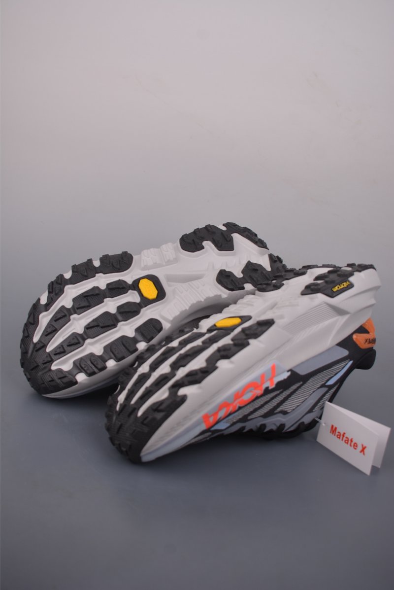 Hoka One M Rincon X view