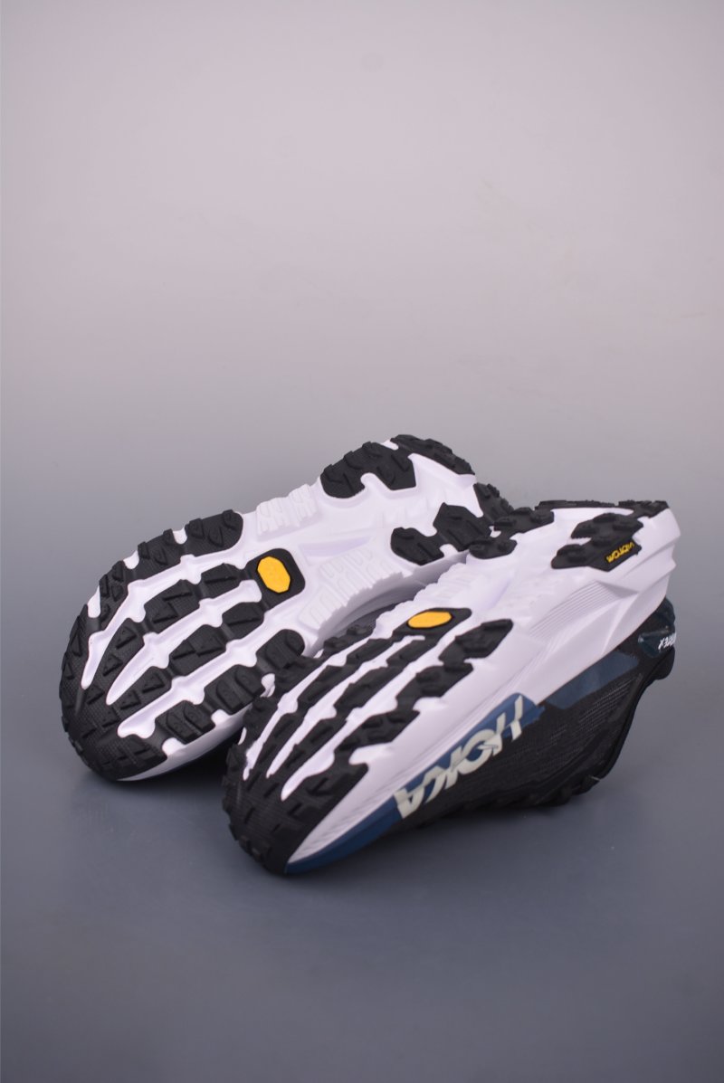 Hoka One M Rincon X view