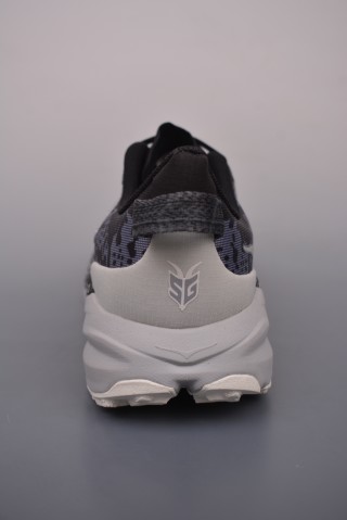 Hoka One M Speedgoat 6 view 4