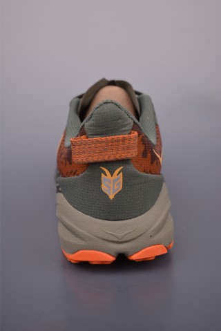 Hoka One M Speedgoat 6 view 4