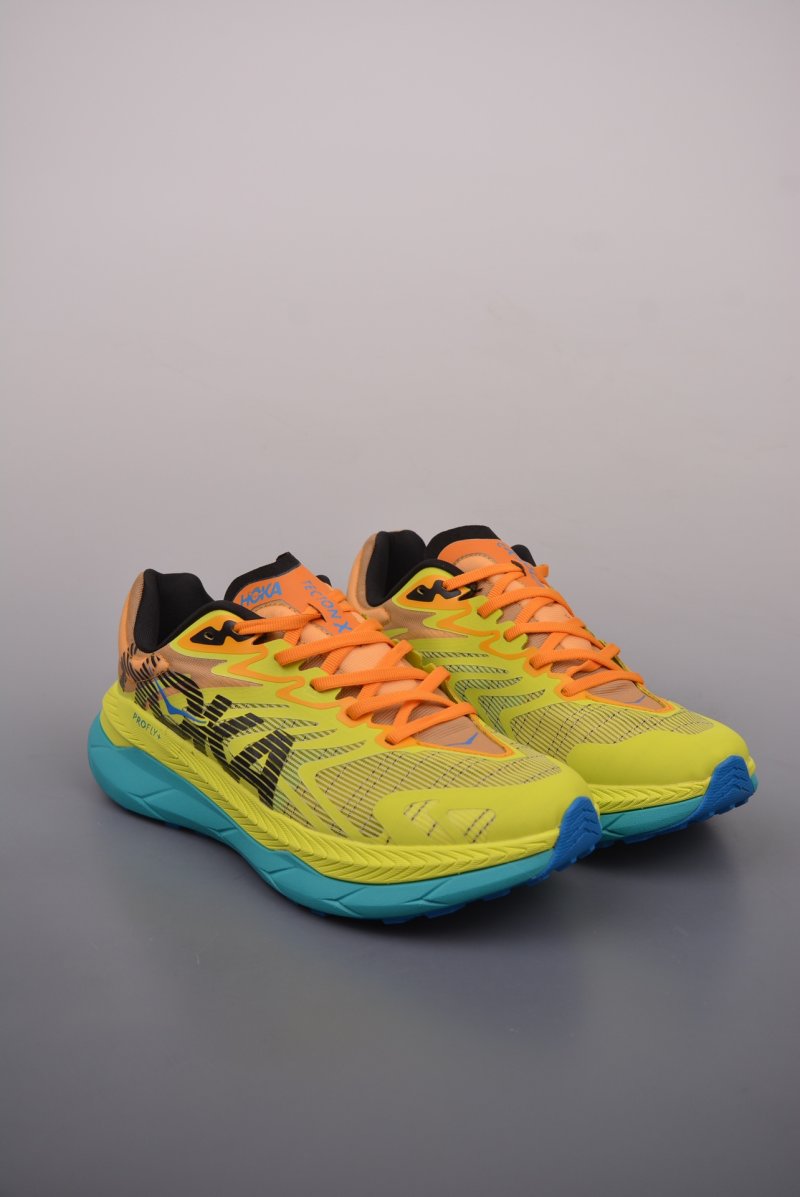 Hoka One M Tecton X 2
