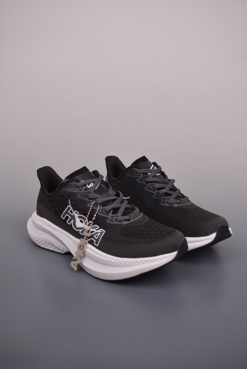 Hoka One One Mach 6