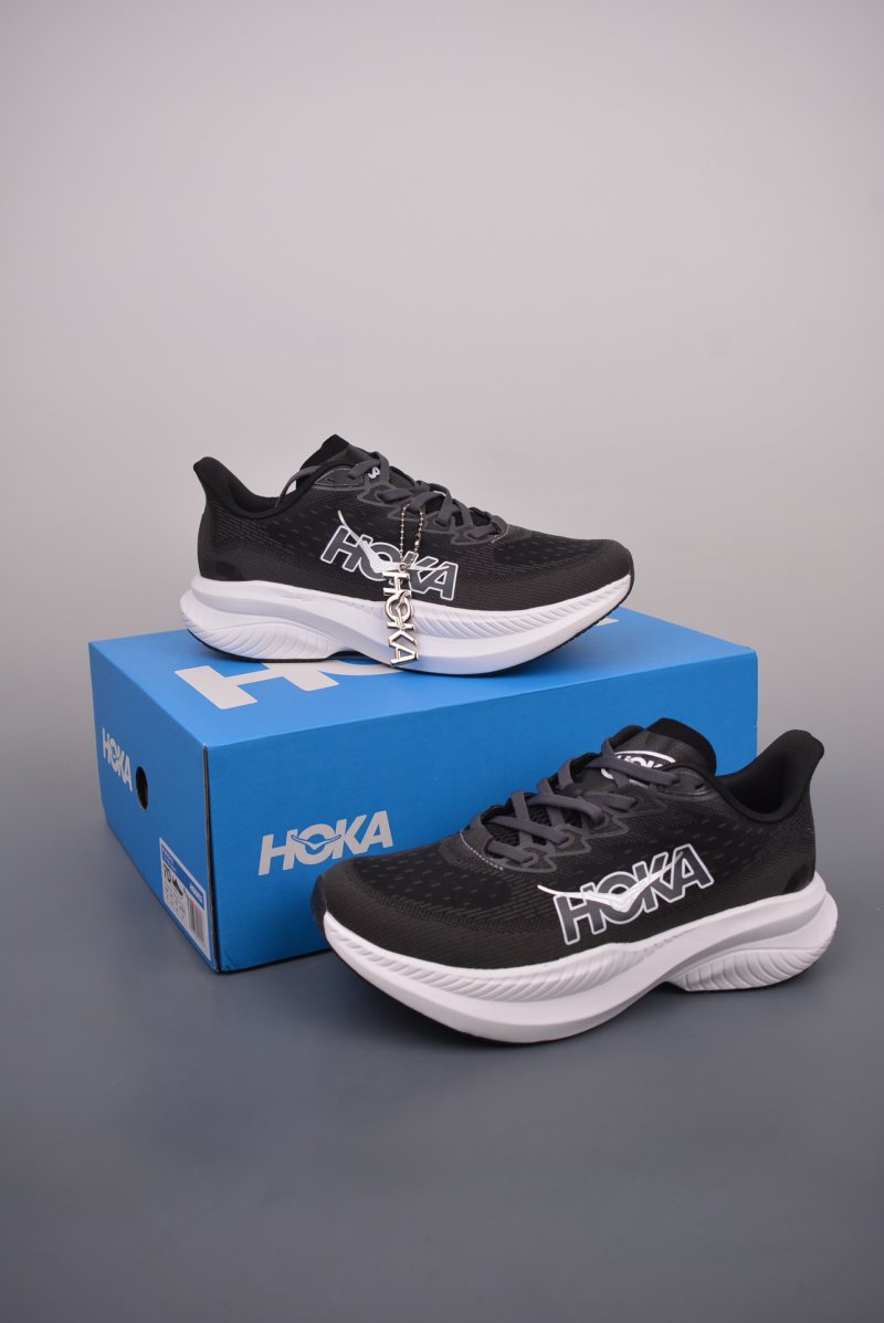 Hoka One One Mach 6 view