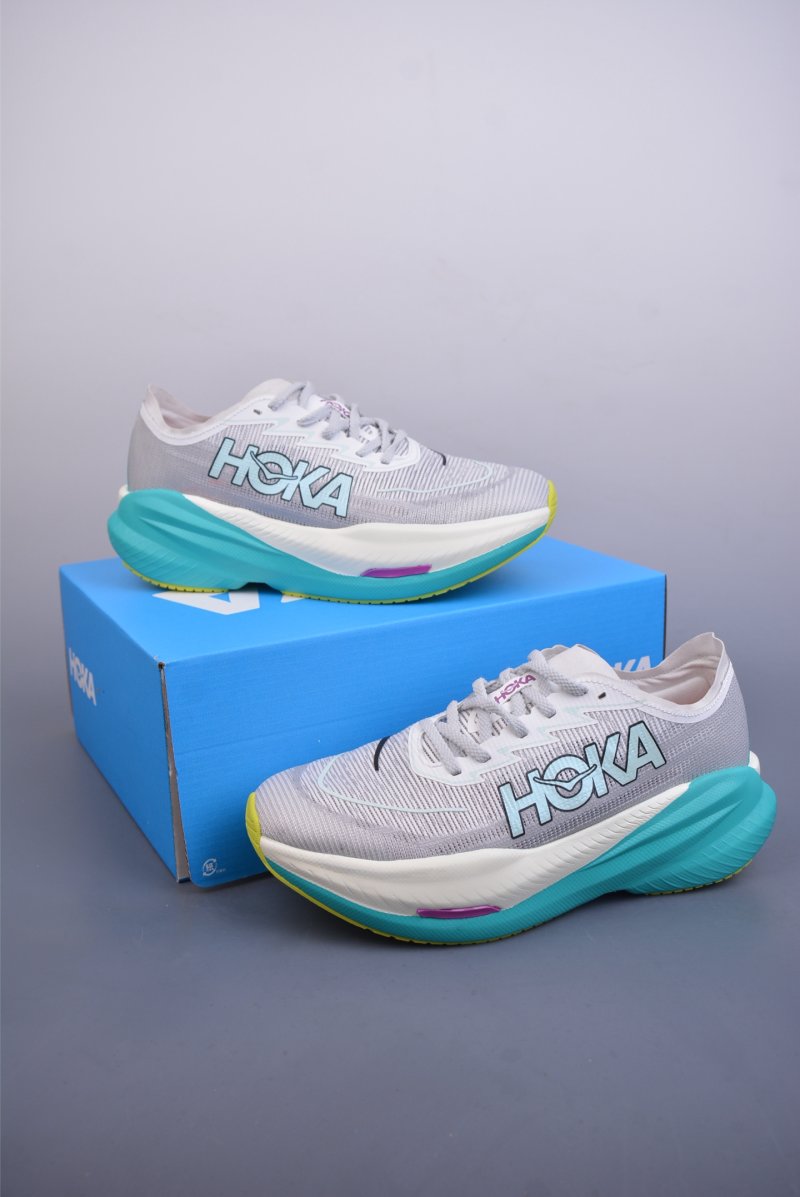Hoka One One Mach X 2 view