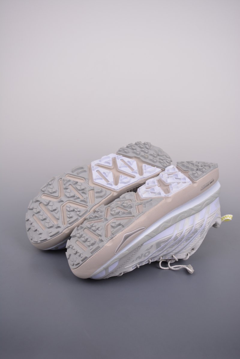 Hoka One One Mafate Origins view