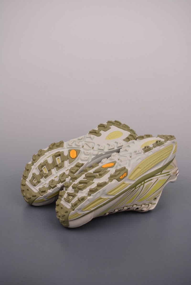 Hoka One One Mafate Speed 2 view