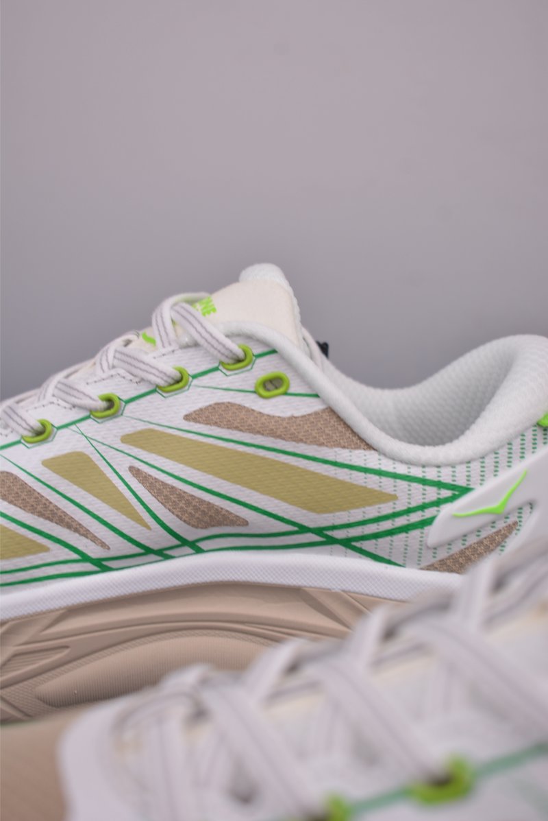 Hoka One One Mafate Speed 2 view