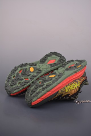 Hoka One One Mafate Speed 4 view 3
