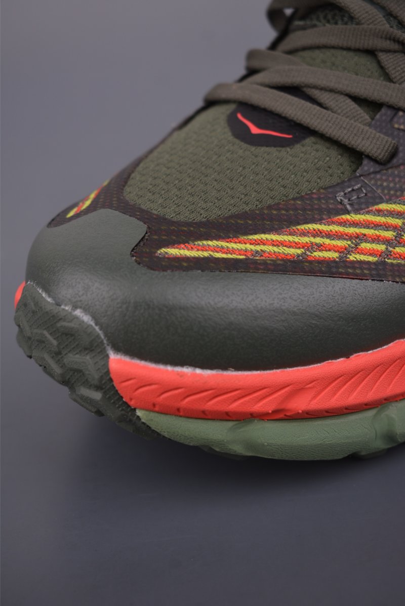 Hoka One One Mafate Speed 4 view