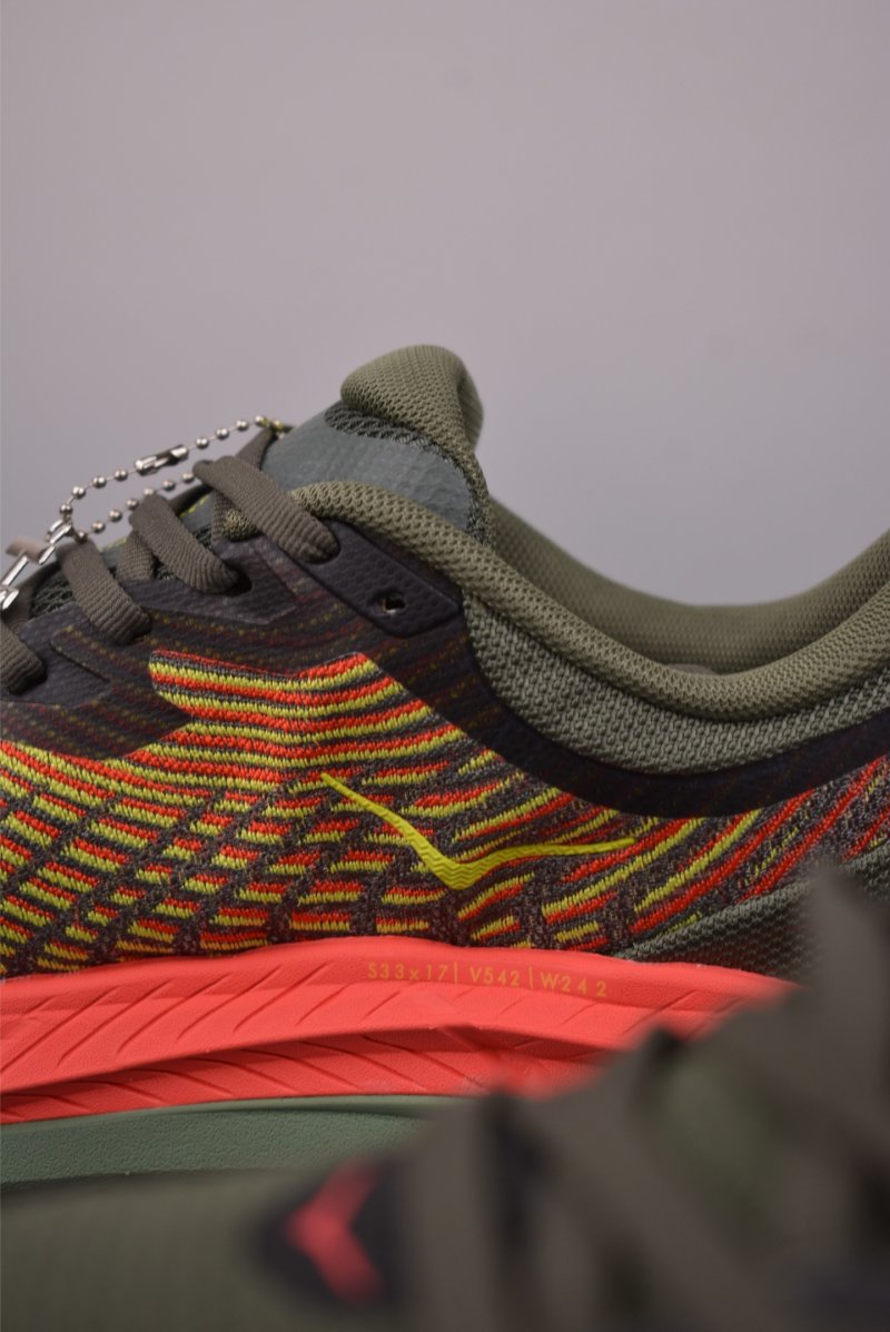 Hoka One One Mafate Speed 4 view