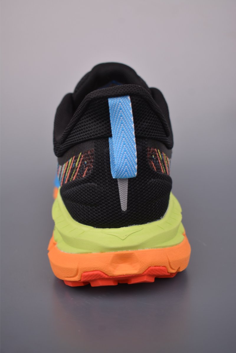 Hoka One One Mafate Speed 4 view