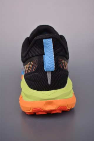 Hoka One One Mafate Speed 4 view 4