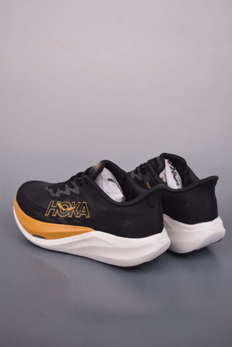 Hoka One One Mafate Speed 4 view