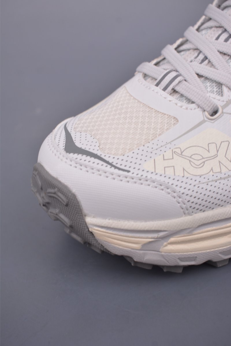 Hoka One One Mafate Three 2 view