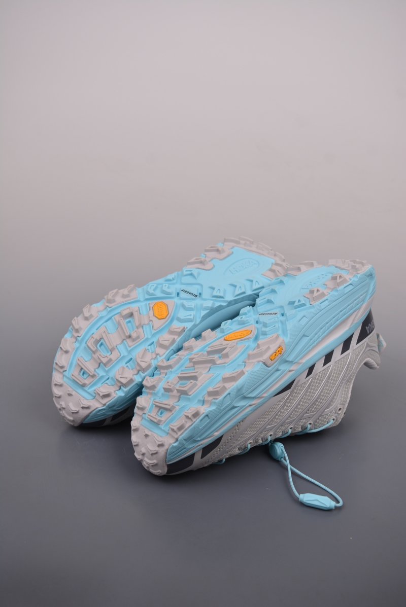 Hoka One One Mafate Three 2 view