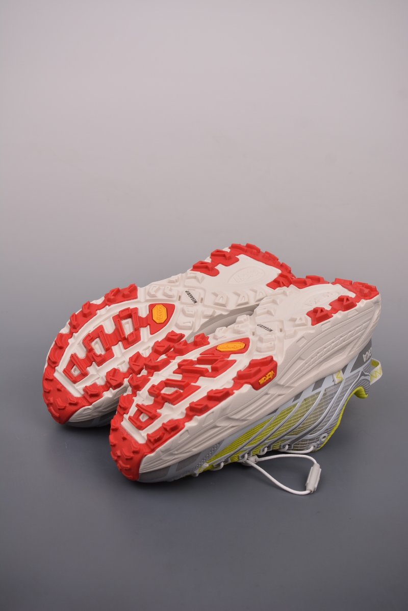 Hoka One One Mafate Three 2 view