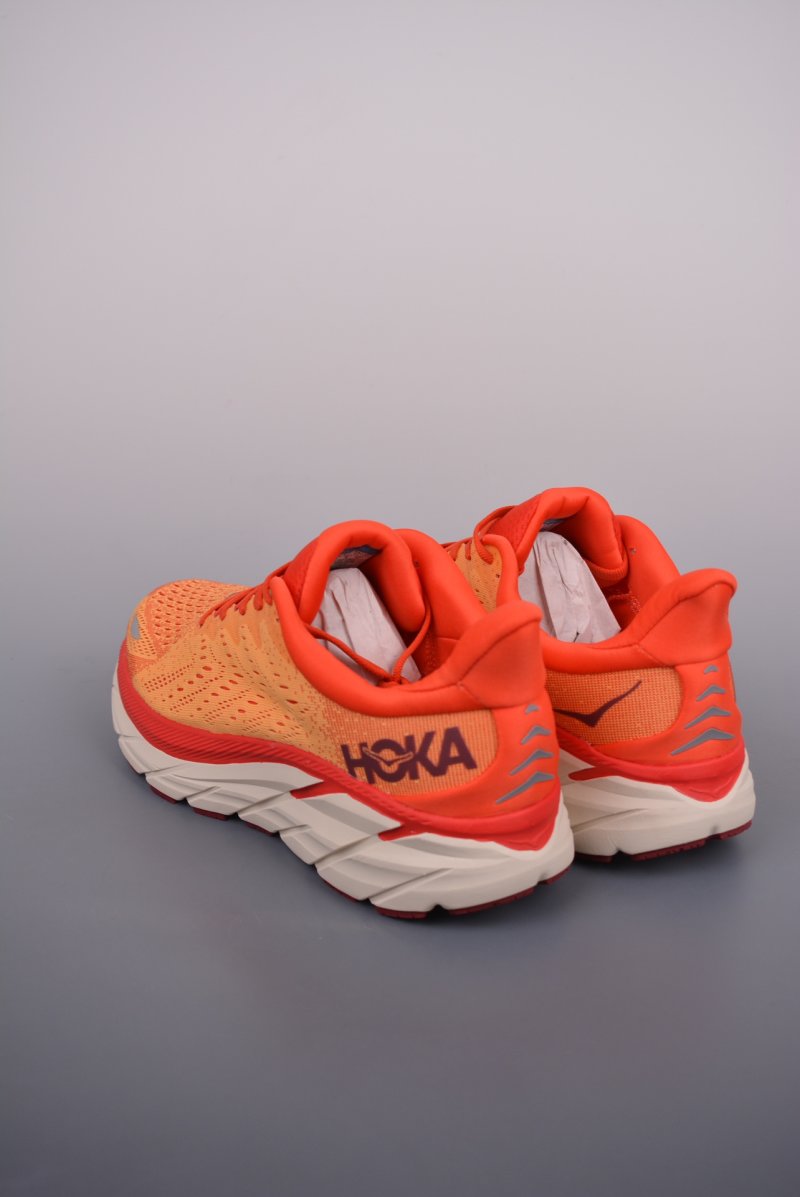 Hoka One One Mclifton 9 view