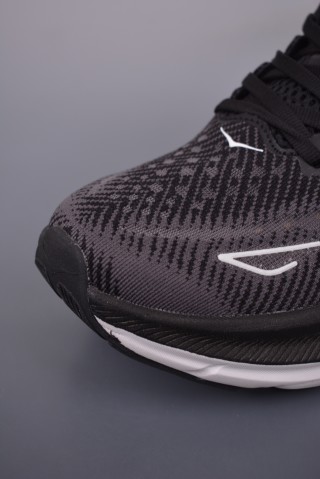 Hoka One One Mclifton 9 view 6