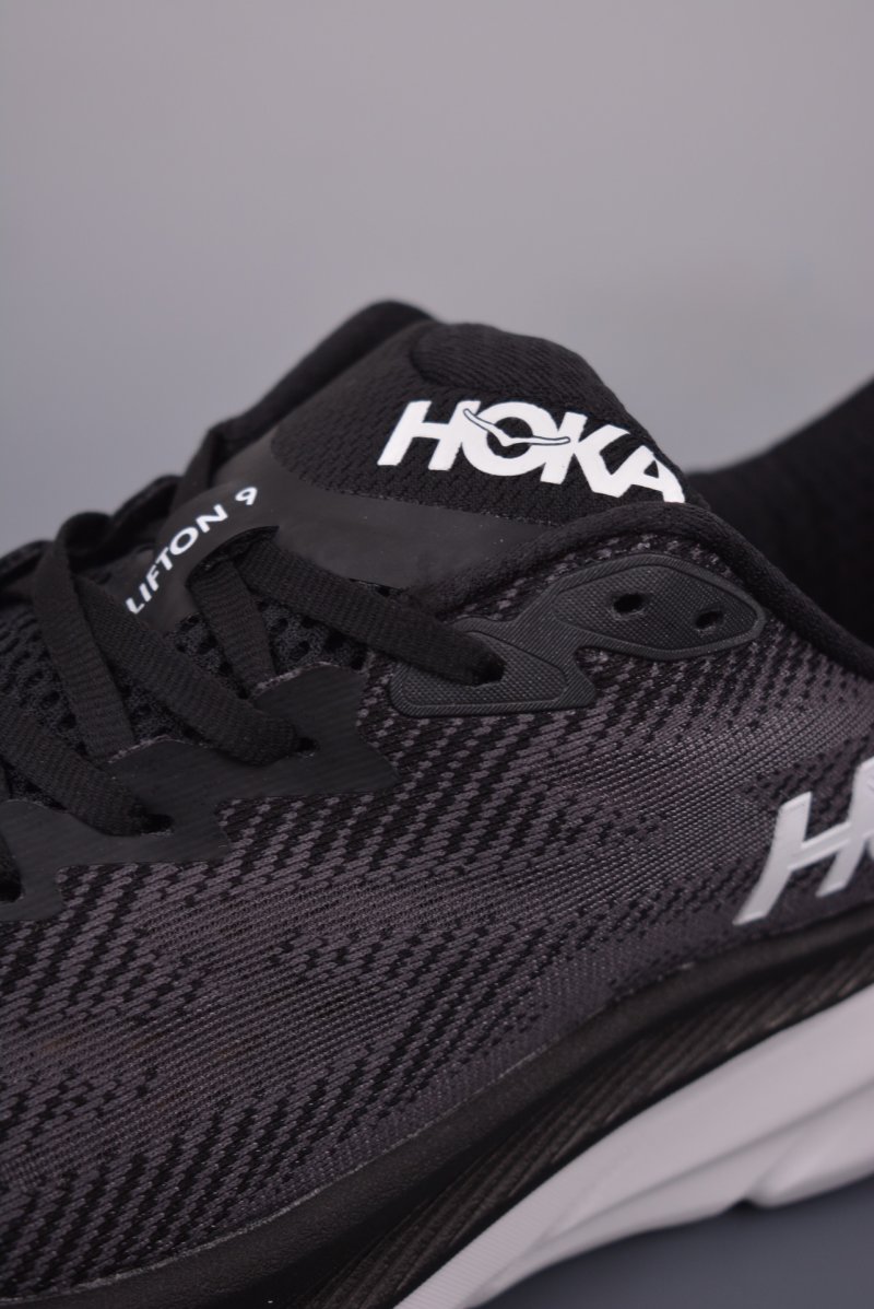 Hoka One One Mclifton 9 view