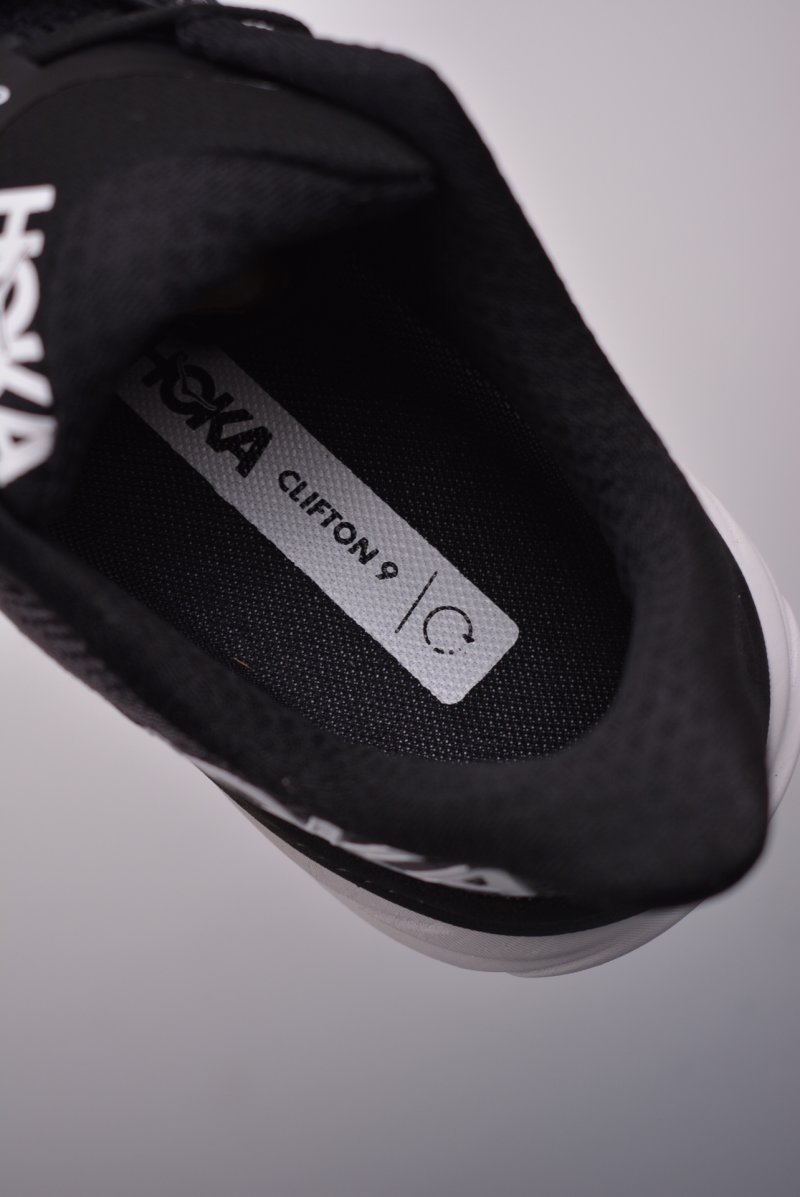 Hoka One One Mclifton 9 view