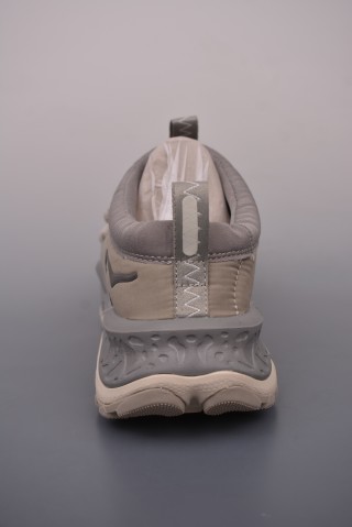 Hoka One One Ora Primo view 4