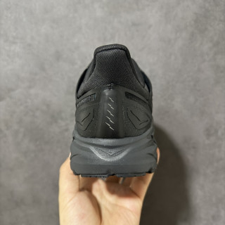 Hoka One One Project Clifton view 4