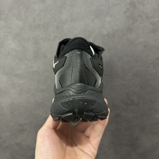 Hoka One One Project Transport view 4