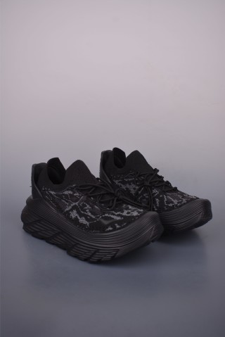 Hoka One One Restore TC view 1
