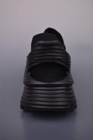 Hoka One One Restore TC view 4