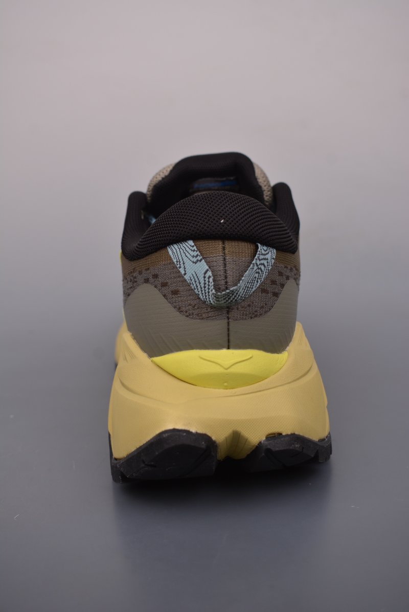 Hoka One One Skyline-Float X view