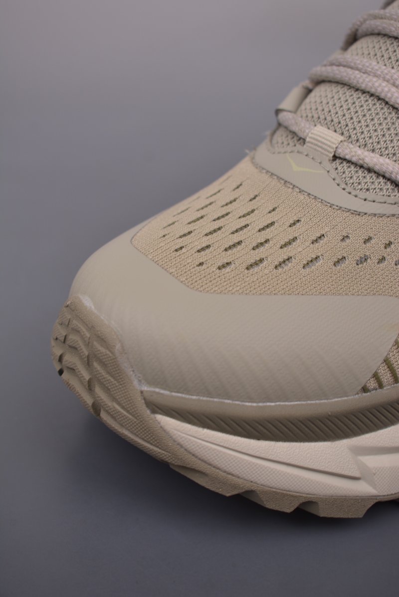 Hoka One One Skyline-Float X view