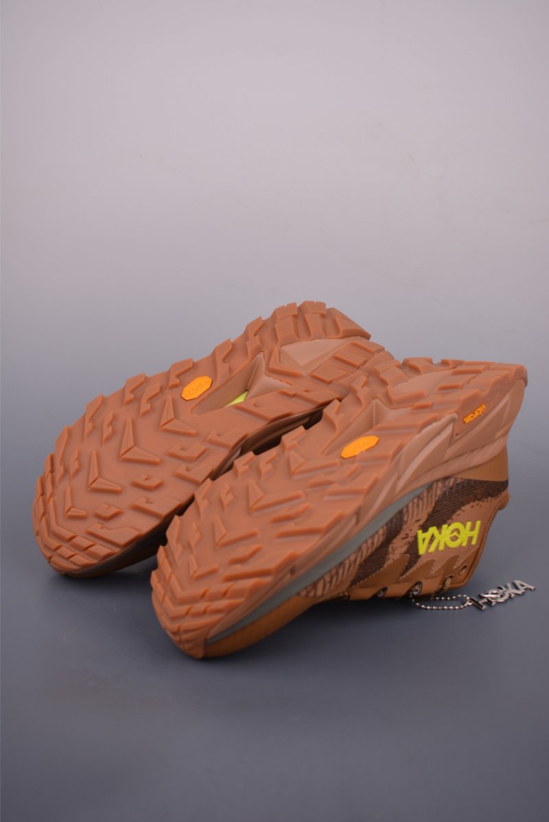 Hoka One One Skyline-Float X view