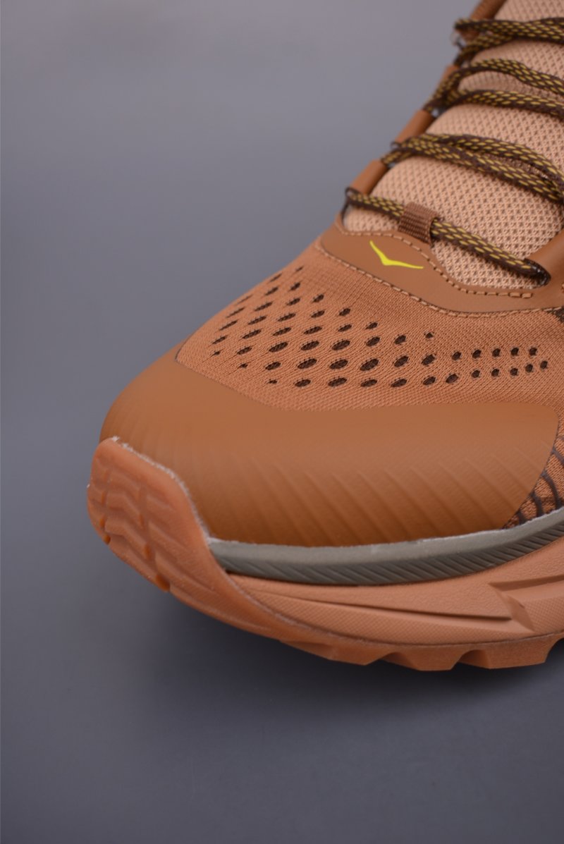 Hoka One One Skyline-Float X view