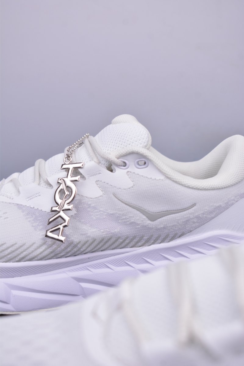 Hoka One One Skyline-Float X view