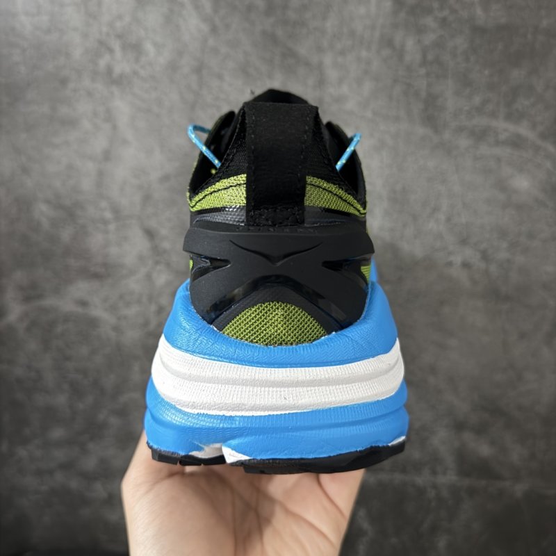 Hoka One One Stinson One7 view
