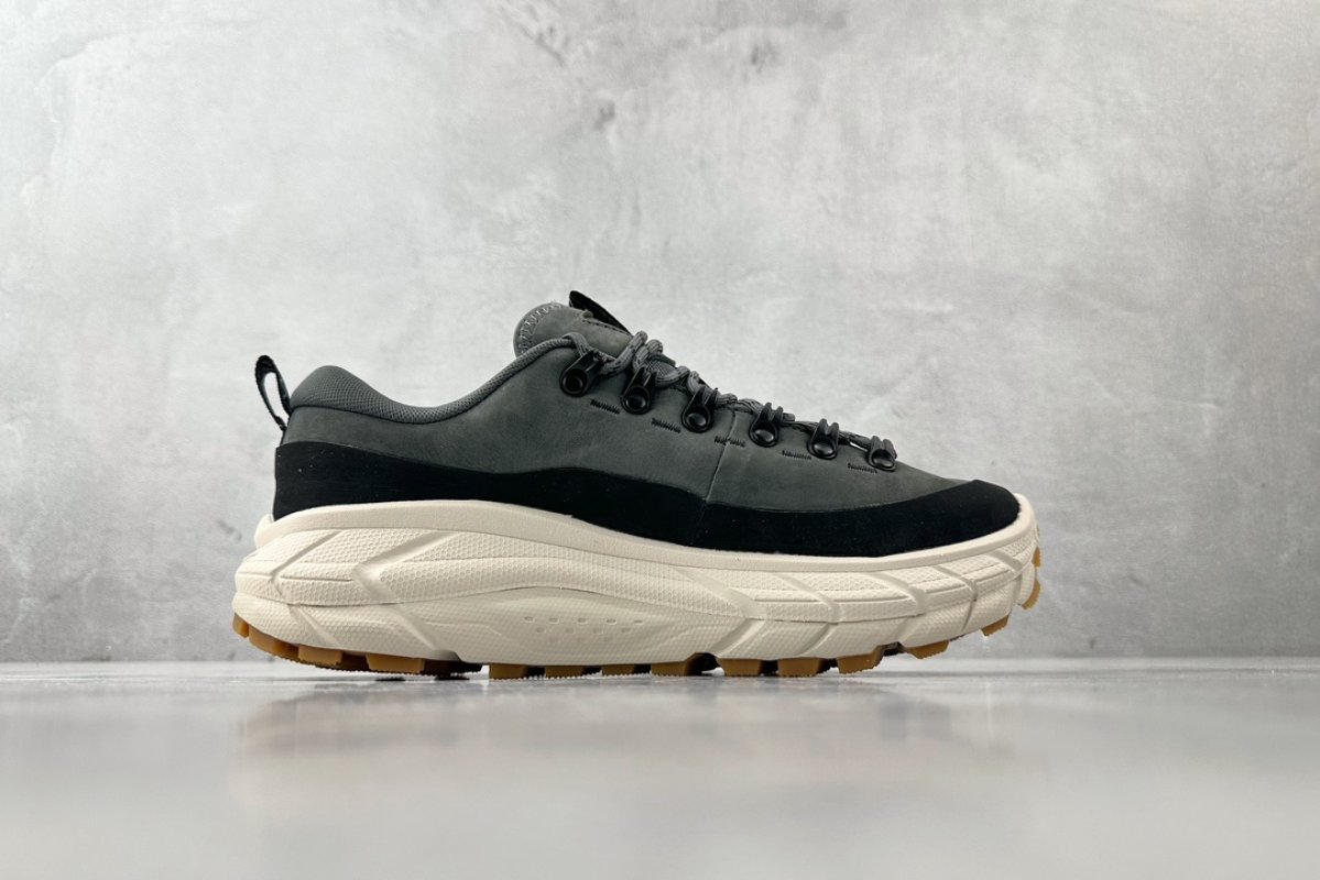 Hoka One One Summit 'Green' view