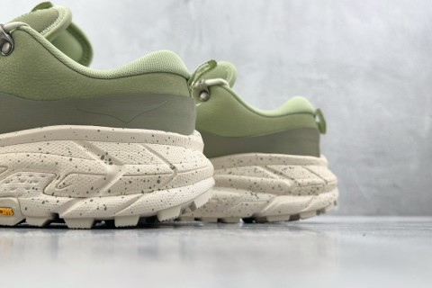 Hoka One One Summit 'Green' view 8
