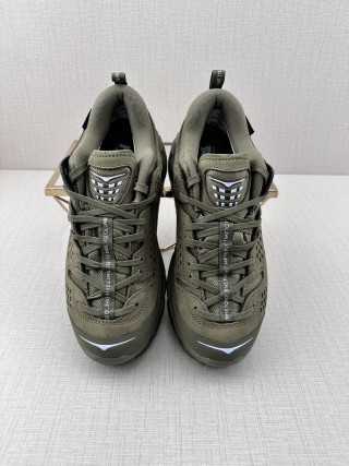 Hoka One One Tor Summit view 9